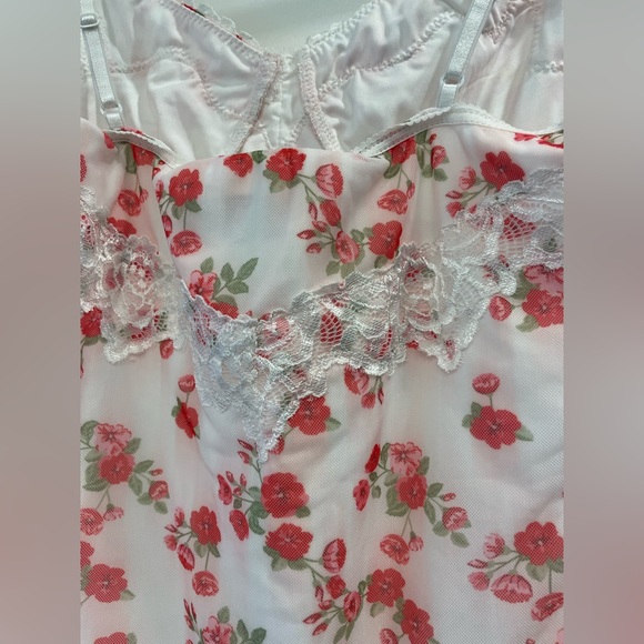 Tiger Mist Roselle Bodysuit - Picture 4 of 7